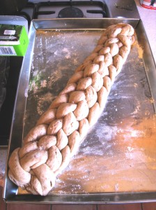 Plaited loaf